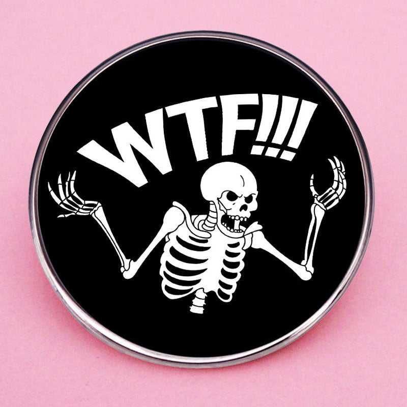 'Grumpy Skull' Pin