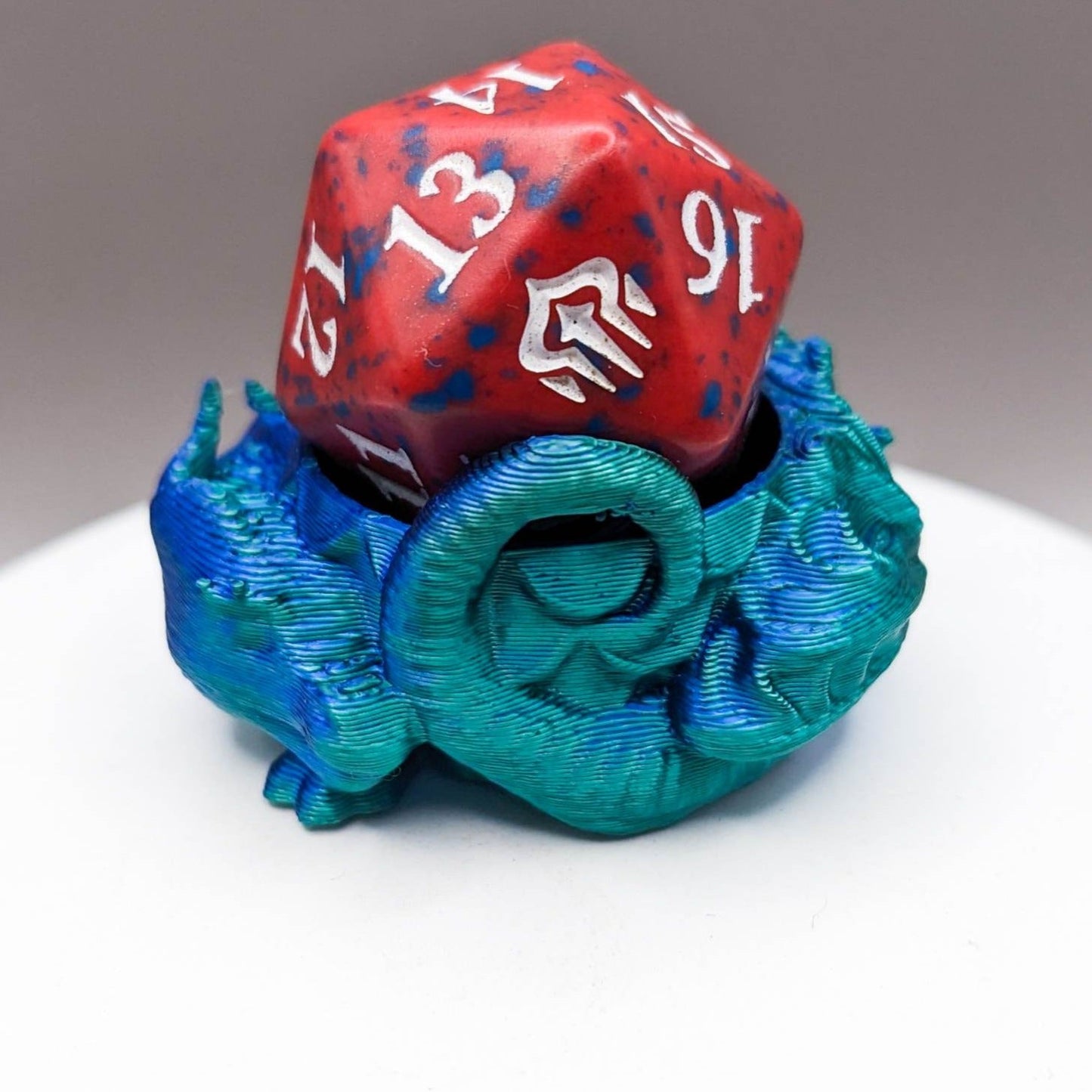 DRAGON DICE GUARDIAN  (Random Color)