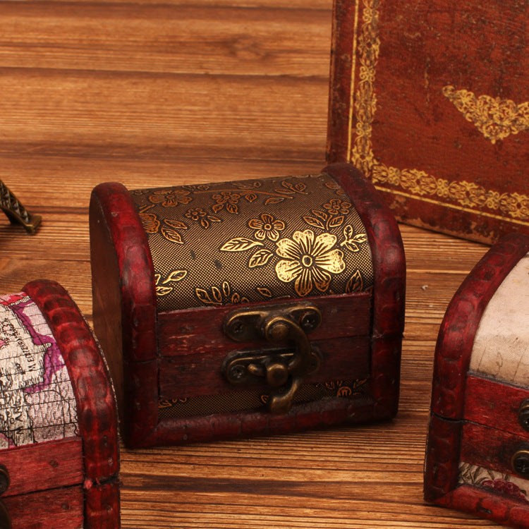 Wooden Dice Chest