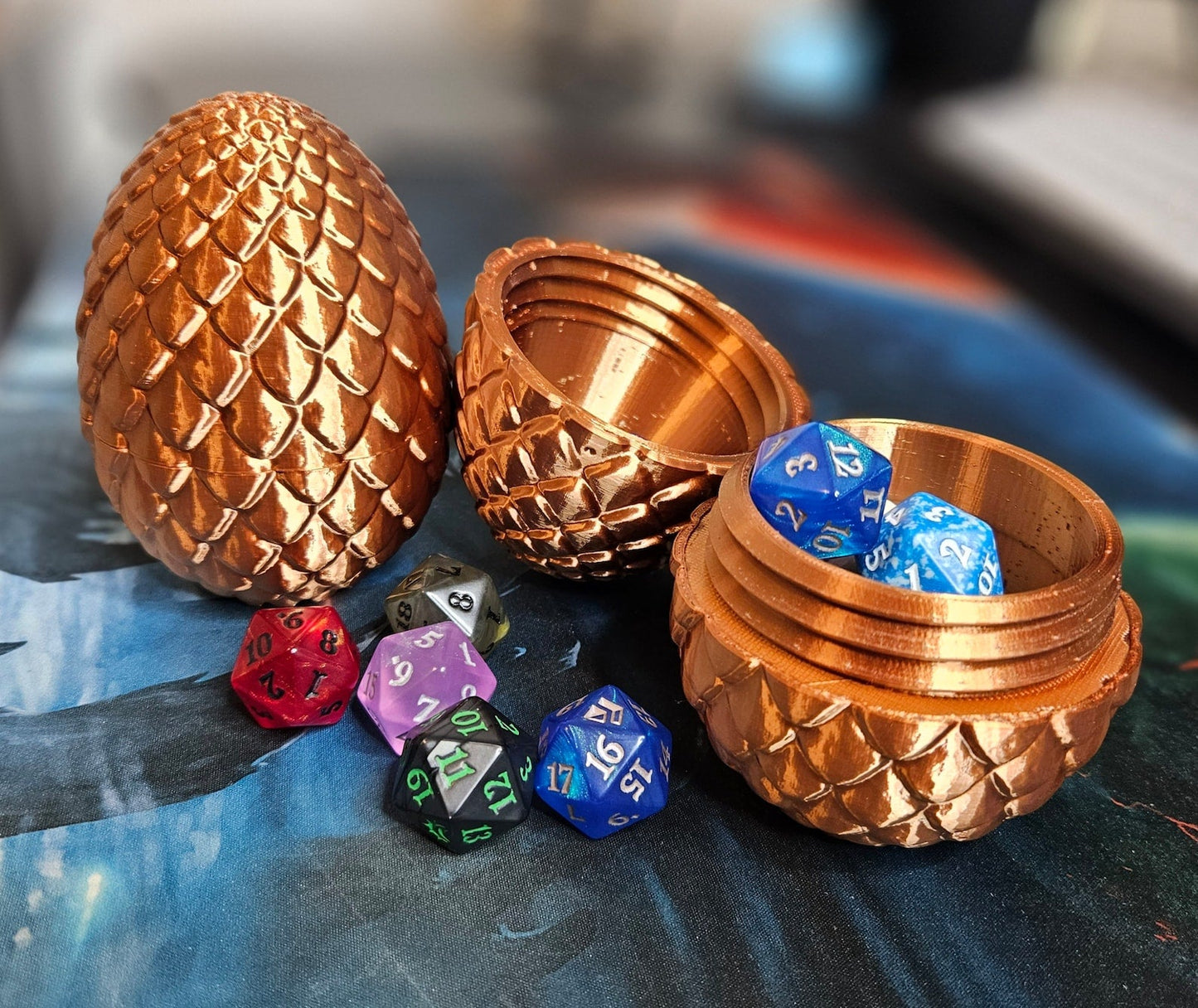 Dragon Egg Dice Box (Give away a random dice set)